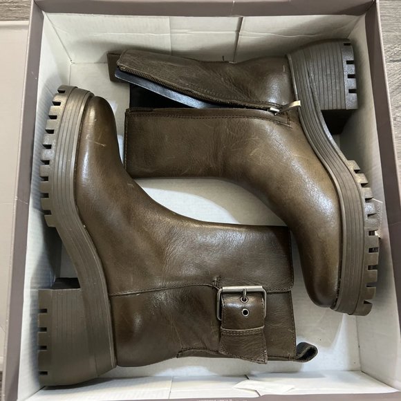 Franco Sarto Women's Jersey Booties Olive Size 9 Minor Scratches Check Pics B4HP - Picture 8 of 9